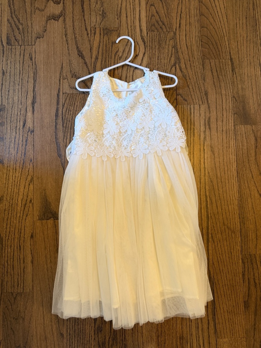 POTATU Girls White Lace Bodice Tulle Dress SIZE 6